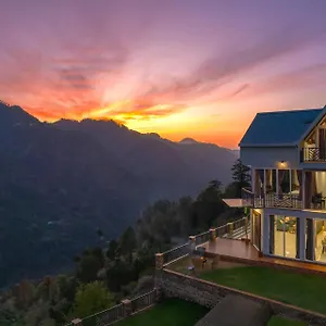 Stayvista At Orion With Jacuzzi, Mountain View India
