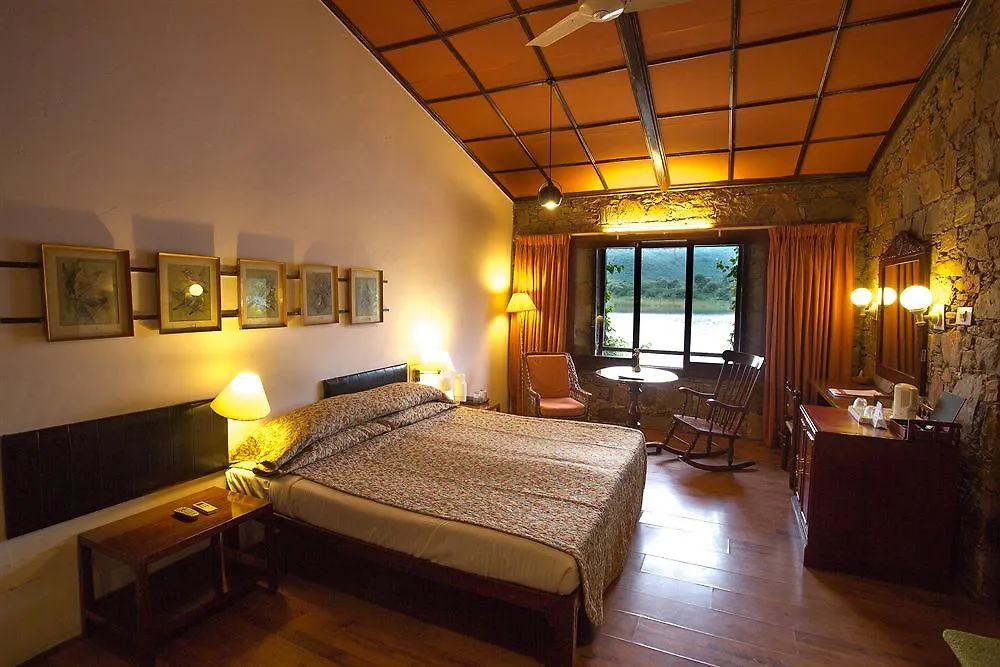 ***  Shikarbadi Hotel - By The Lake Heritage By Hrh Group Of Hotels Udajpur Indie
